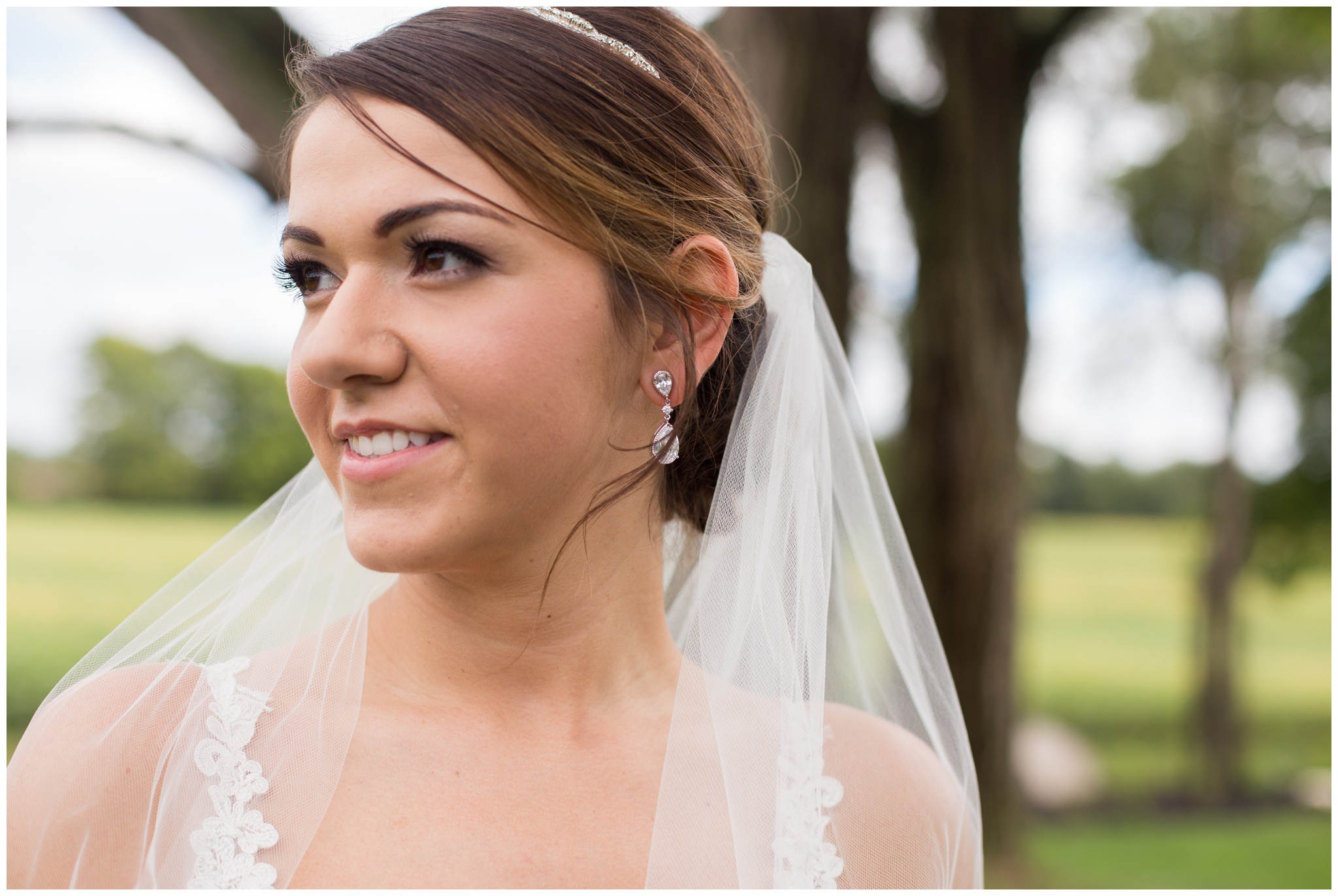 bridal detail portraits at the Lodge at River Valley Farm in Yorktown Indiana