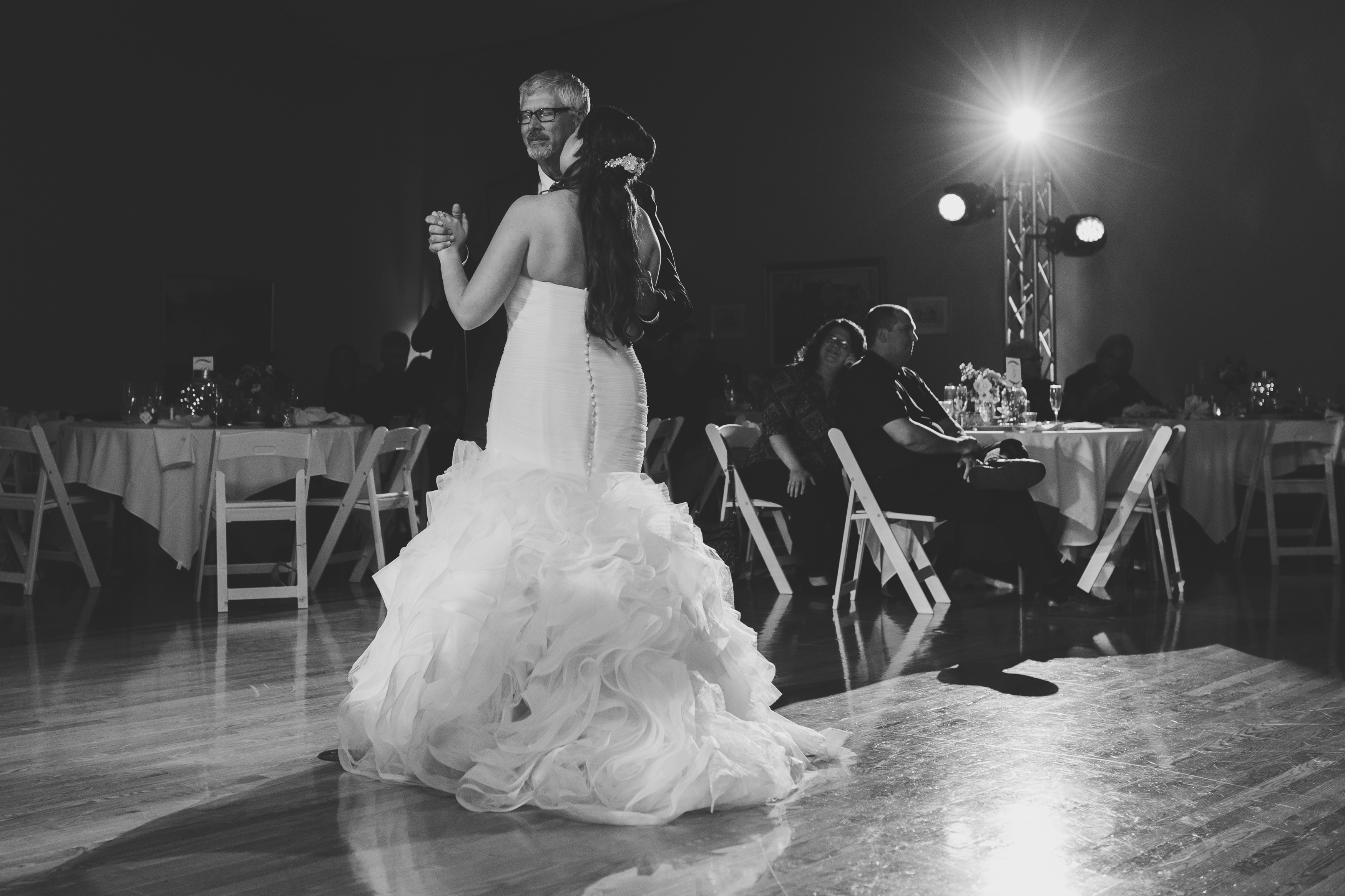 father-daughter dance at Muncie Indiana wedding