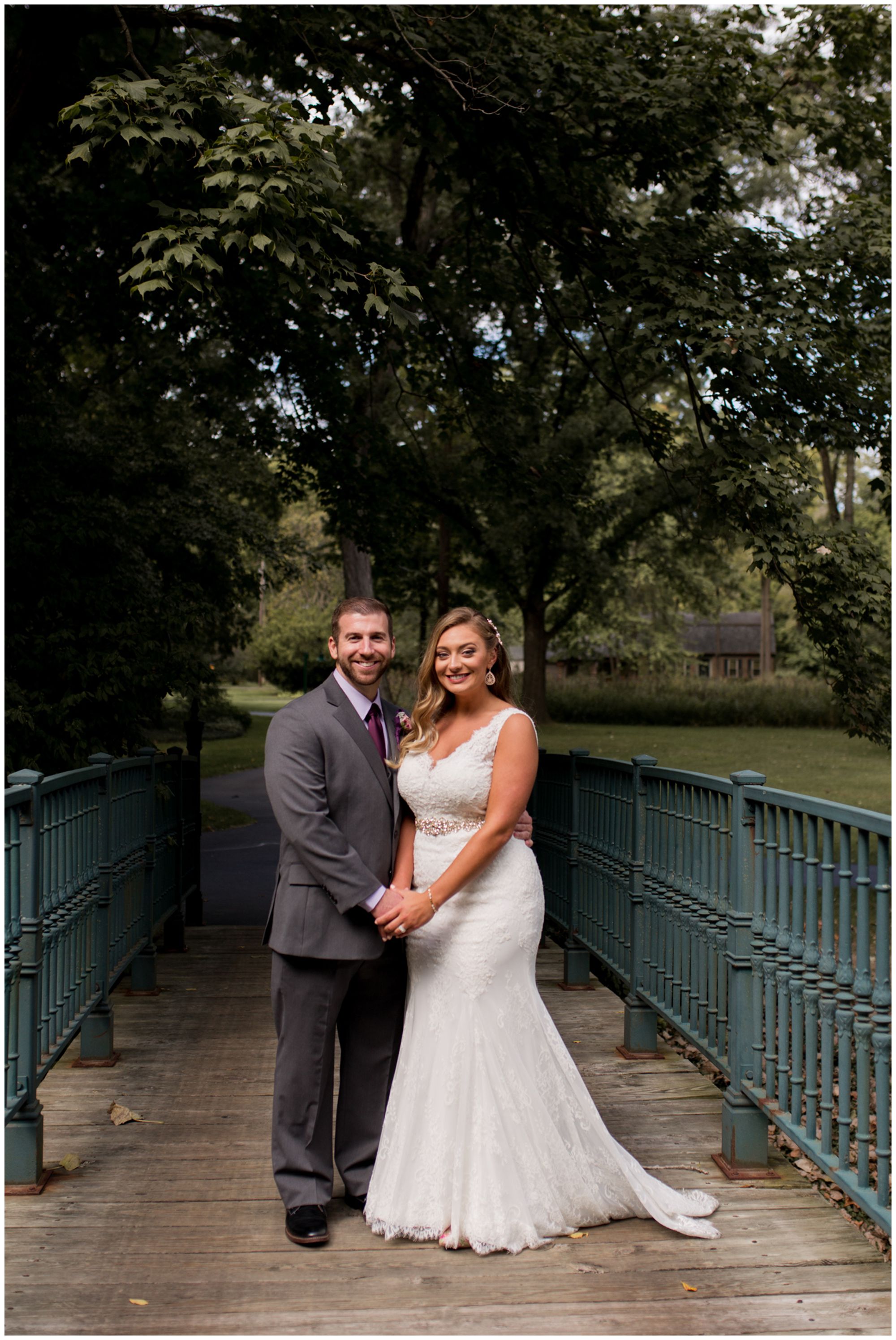 bride and groom Wabash wedding photos at Charley Creek Gardens