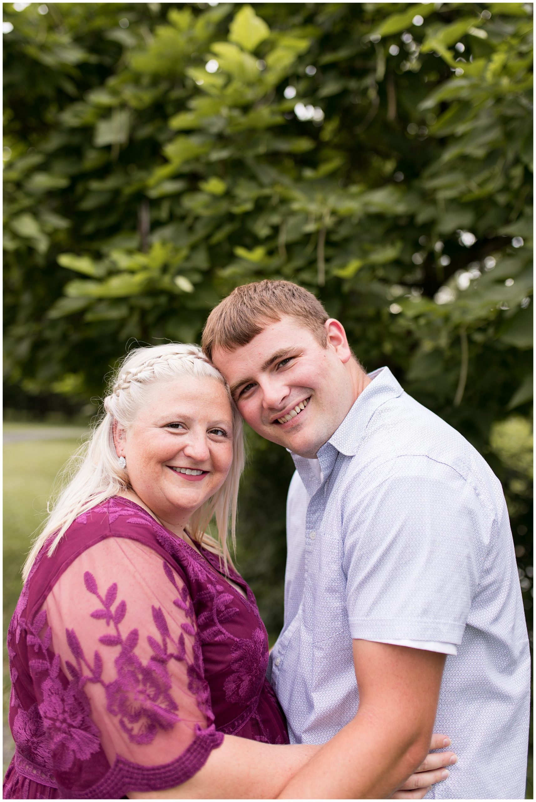 Morrow's Meadow maternity session in Muncie Indiana