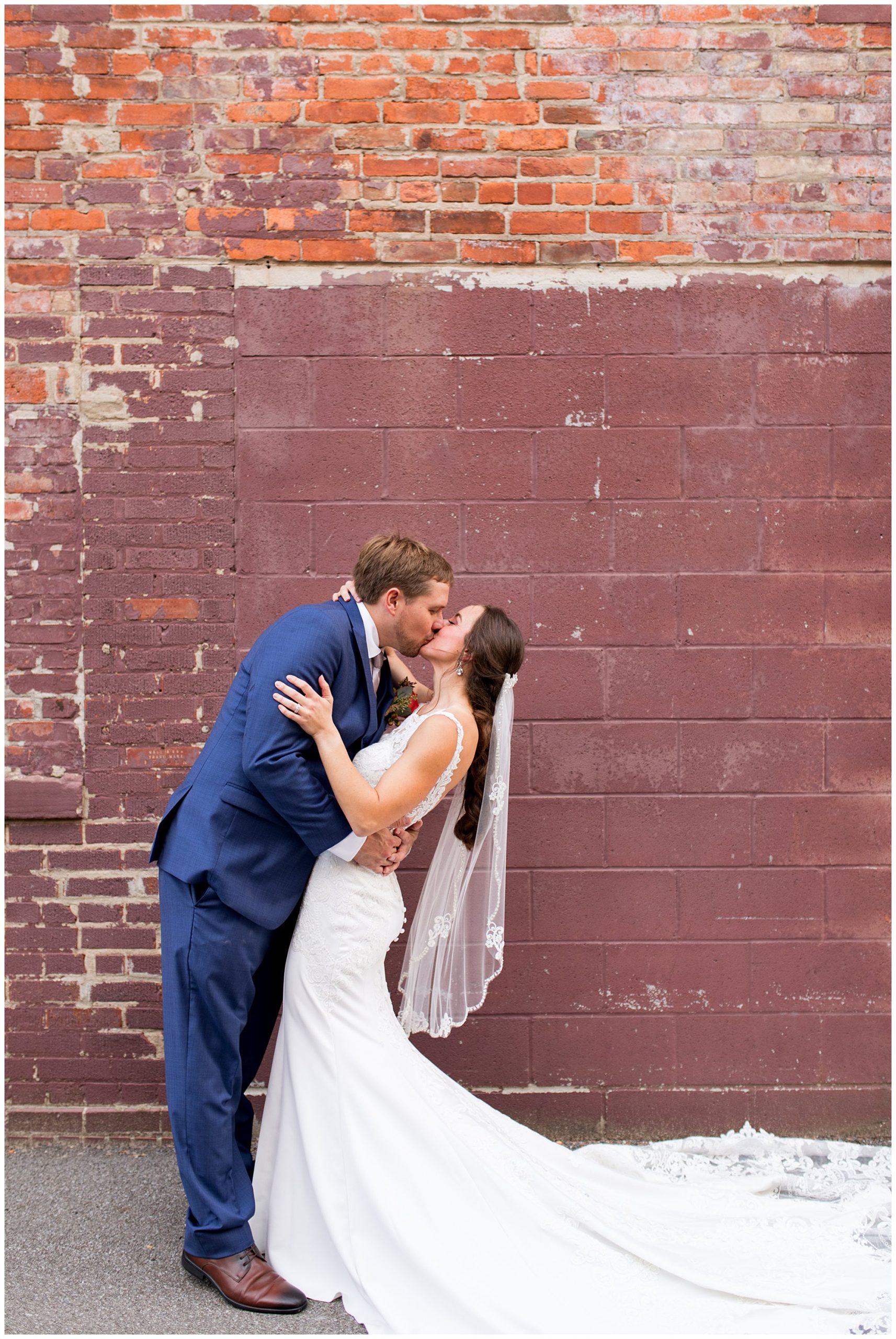 bride and groom wedding photos in downtown Wabash Indiana