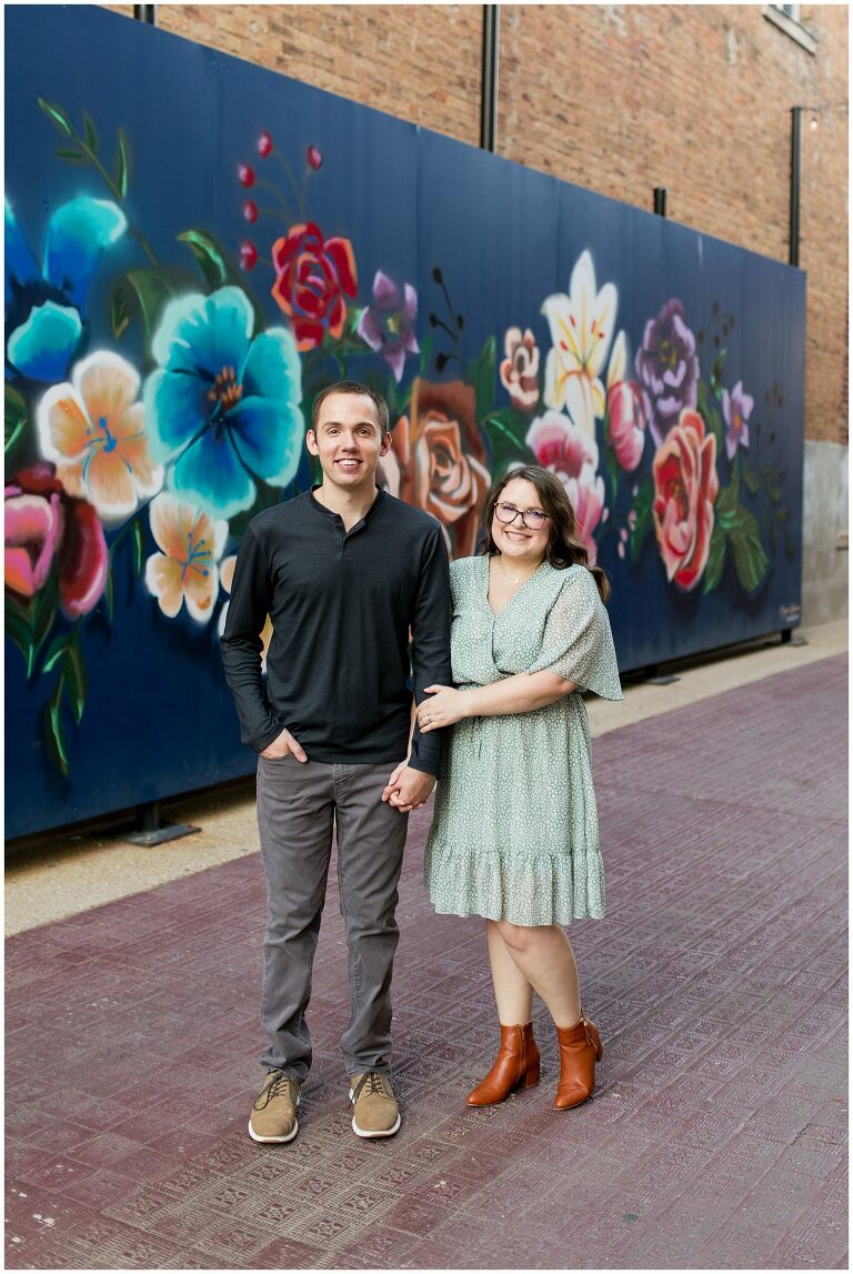Downtown Noblesville engagement session