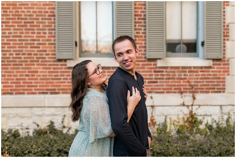 downtown Noblesville engagement session